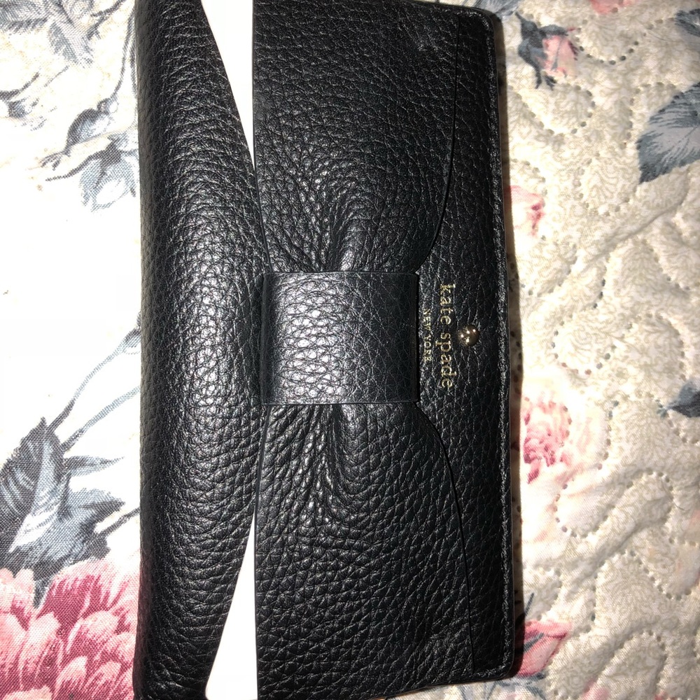 Kate Spade “Eden Lane Stacey Wallet”